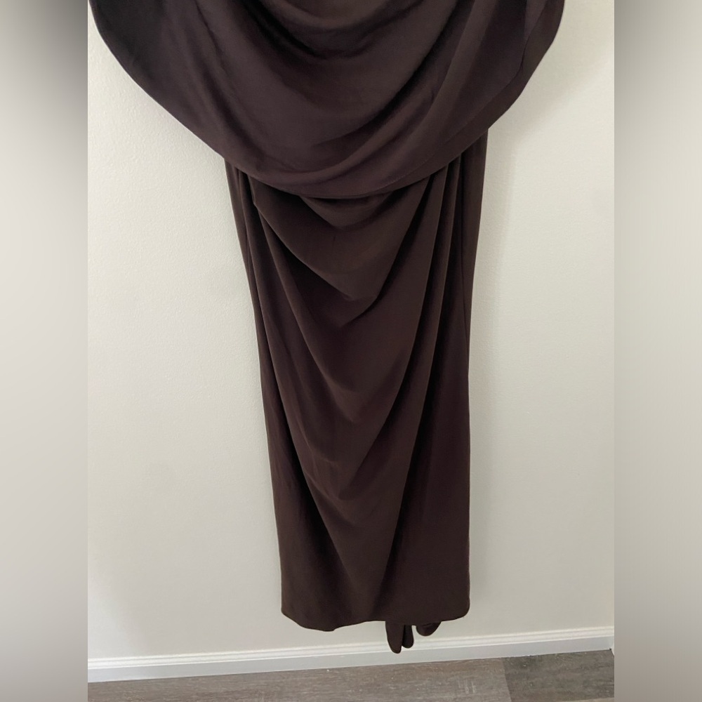Betsy & Adam Miriam Long Knit Jersey Draped Gown in brown size 10 - Picture 5 of 6